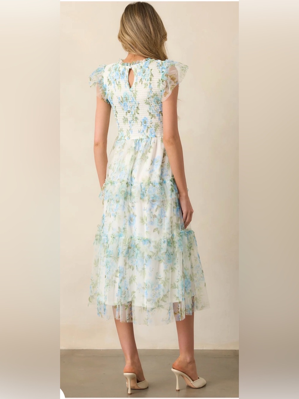 By The River BLUE FLORAL FLUTTER SLEEVE MIDI DRESS Size Medium - Picture 2 of 10